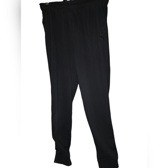 Mens Puma Joggers With Back Pocket Size Large Wide Cuff At Bottom - Picture 1 of 4